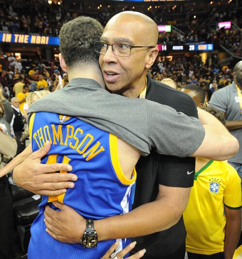 常见于上半 常见于上半