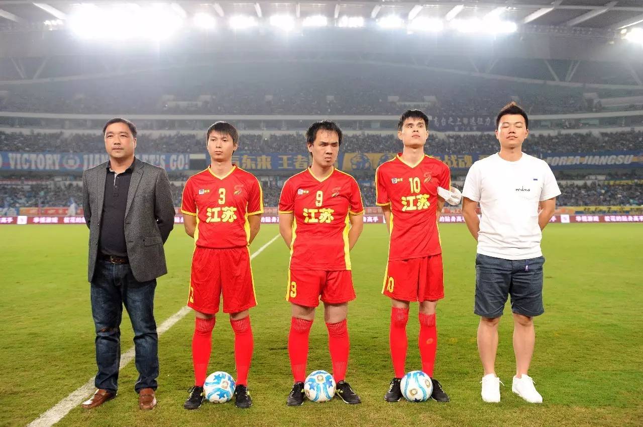 上与后点包